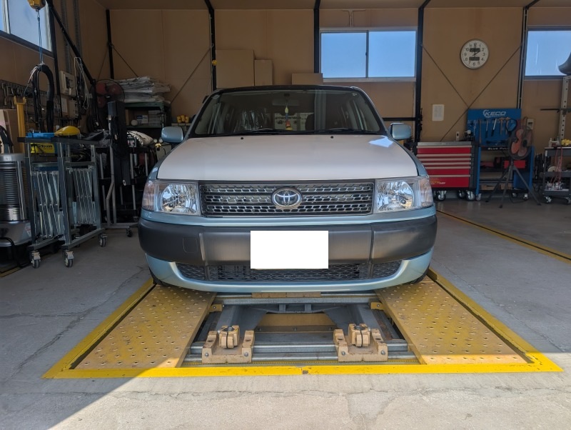 トヨタ NCP58 プロボックスワゴン FRPボンネット塗装 各部チリ調整